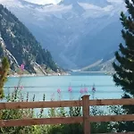 Hotel Eckartauerhof Mayrhofen