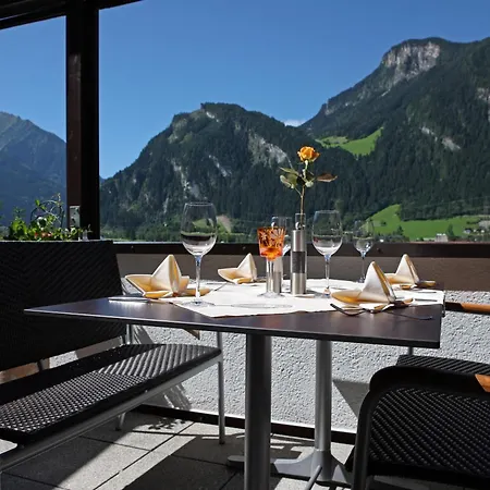 Eckartauerhof 호텔 3*