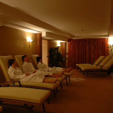 Eckartauerhof Отель Майрхофен