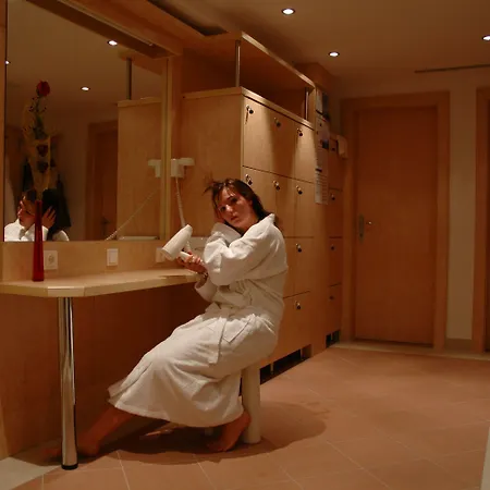 Hotel Eckartauerhof 3*