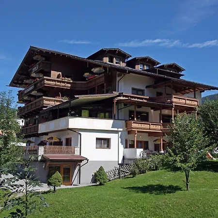 Eckartauerhof Майрхофен