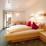 Eckartauerhof Otel 3*
