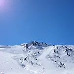 Eckartauerhof 3*